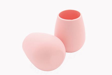 硅膠材質的創意水杯 硅膠材質的創意水杯